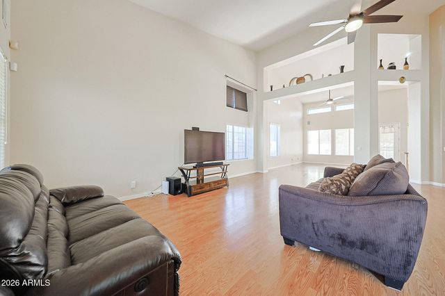 5819 W WETHERSFIELD Drive, Glendale, AZ 85304