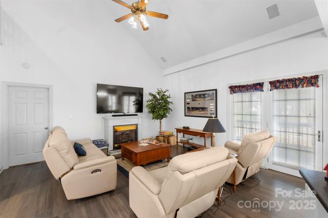 168 Game Trail, Thomasville, NC 27360