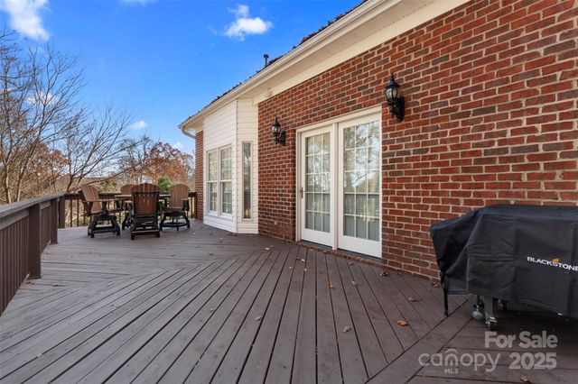 168 Game Trail, Thomasville, NC 27360