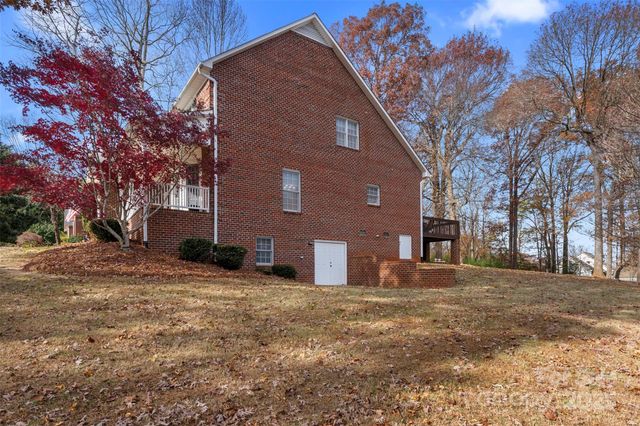 168 Game Trail, Thomasville, NC 27360