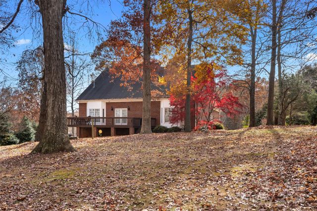 168 Game Trail, Thomasville, NC 27360