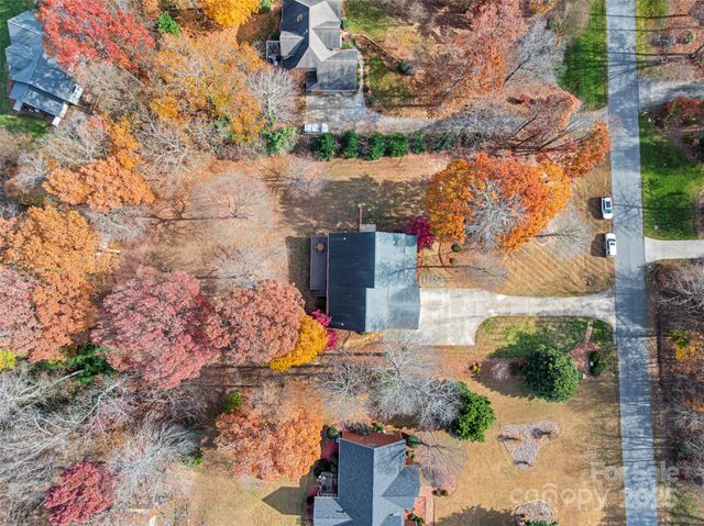 168 Game Trail, Thomasville, NC 27360