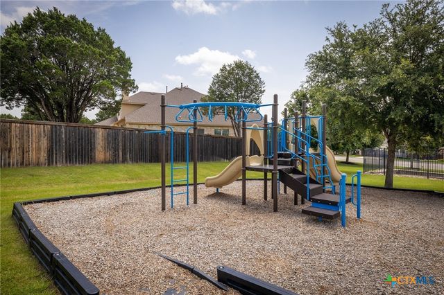 240 Bamberger Avenue, New Braunfels, TX 78132