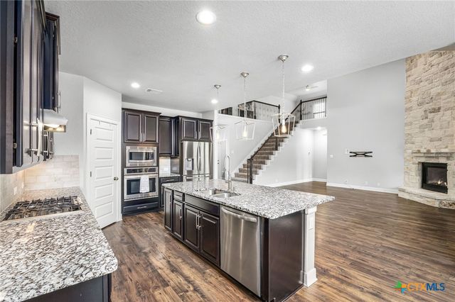 240 Bamberger Avenue, New Braunfels, TX 78132