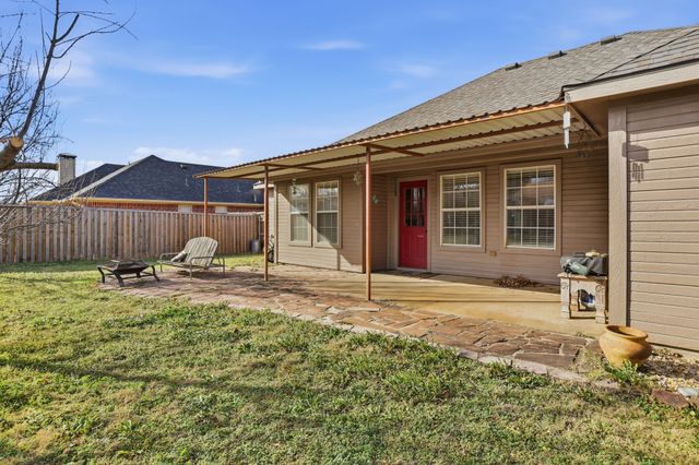 921 Calder Street, Howe, TX 75459