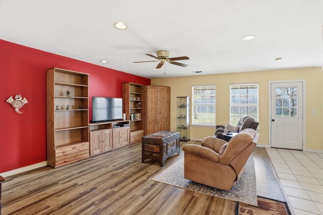 921 Calder Street, Howe, TX 75459