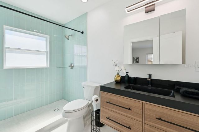 2335 TROPICAL SHORES DRIVE SE, St Petersburg, FL 33705