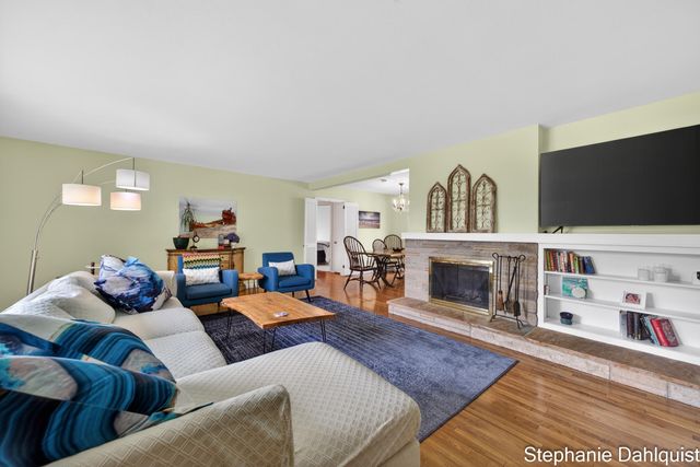 621 E Sunset Drive, North Muskegon City, MI 49445