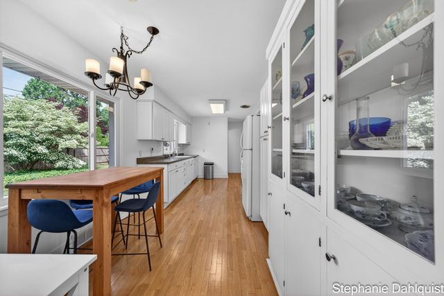 621 E Sunset Drive, North Muskegon City, MI 49445