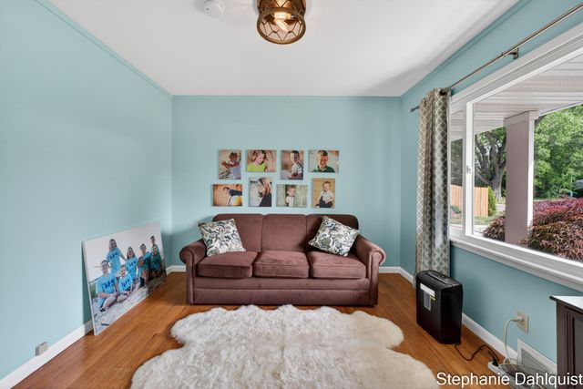 621 E Sunset Drive, North Muskegon City, MI 49445