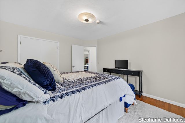 621 E Sunset Drive, North Muskegon City, MI 49445