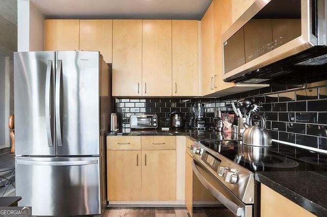 361 17th Street NW 909, Atlanta, GA 30363