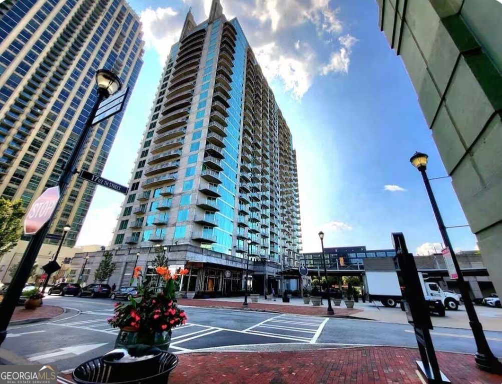 361 17th Street NW 909, Atlanta, GA 30363