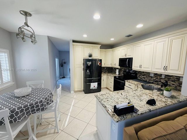 15858 SW 138th Ter 15858, Miami, FL 33196