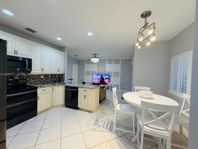 15858 SW 138th Ter 15858, Miami, FL 33196