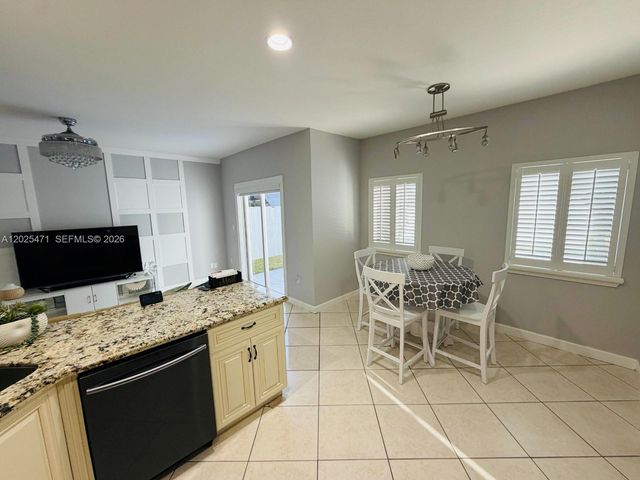 15858 SW 138th Ter 15858, Miami, FL 33196