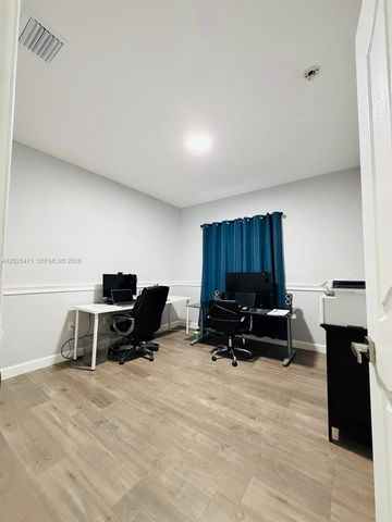 15858 SW 138th Ter 15858, Miami, FL 33196