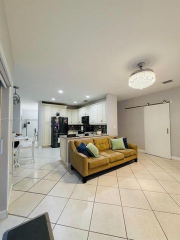 15858 SW 138th Ter 15858, Miami, FL 33196