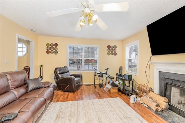 2296 Zornbrook Drive, Greensboro, NC 27406