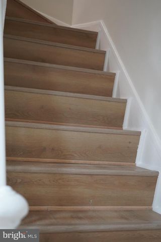 40 UPMANOR RD, Baltimore, MD 21229