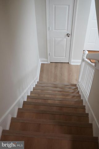 40 UPMANOR RD, Baltimore, MD 21229