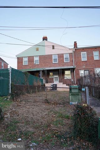 40 UPMANOR RD, Baltimore, MD 21229