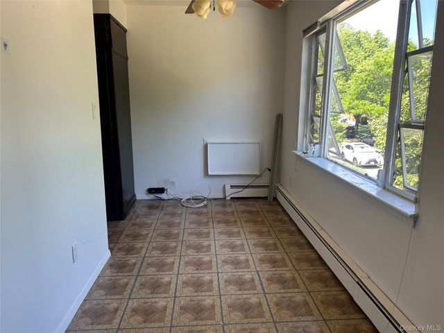 77-24 252nd Street 2nd Floor, Bellerose, NY 11426
