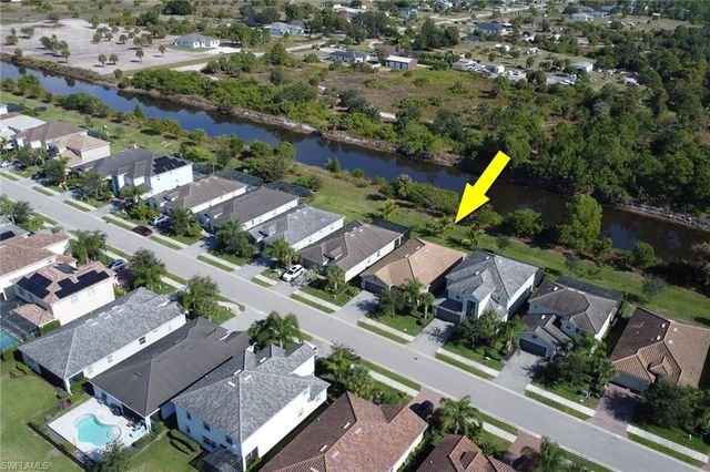 2224 Dancy ST, Naples, FL 34120