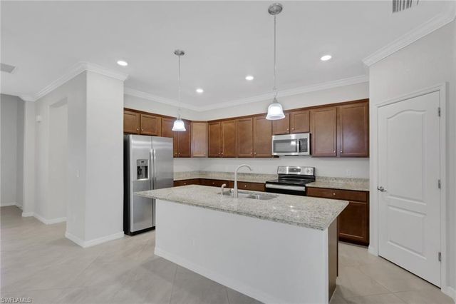 2224 Dancy ST, Naples, FL 34120