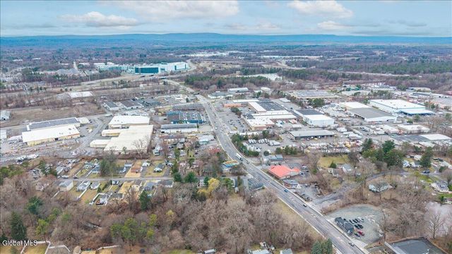 1 Spruce Street, Colonie, NY 12205