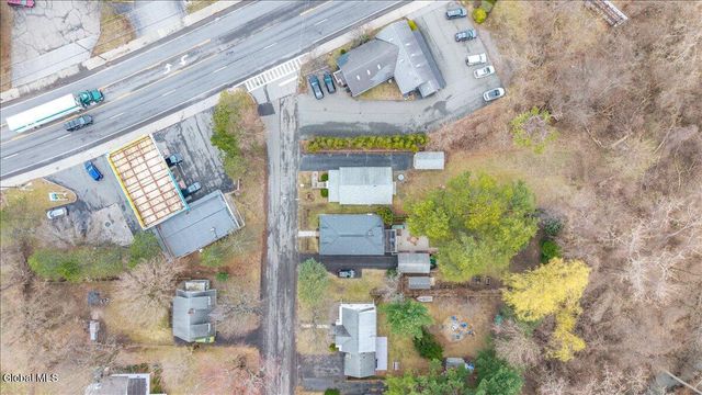 1 Spruce Street, Colonie, NY 12205