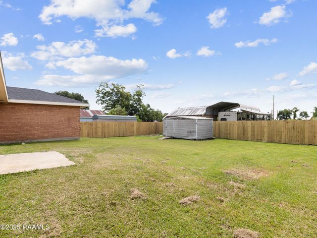 206 L Dubois Road, New Iberia, LA 70560