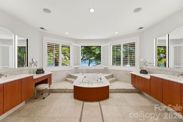 14051 Island Drive, Huntersville, NC 28078