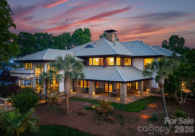 14051 Island Drive, Huntersville, NC 28078