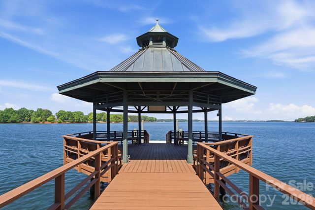 14051 Island Drive, Huntersville, NC 28078