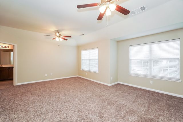 4717 Cedar Springs Drive, Fort Worth, TX 76179