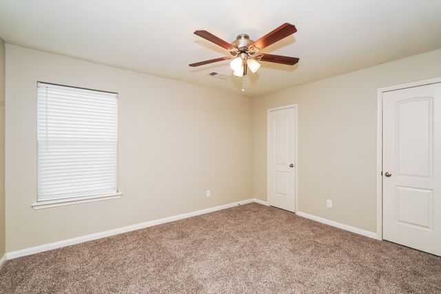 4717 Cedar Springs Drive, Fort Worth, TX 76179