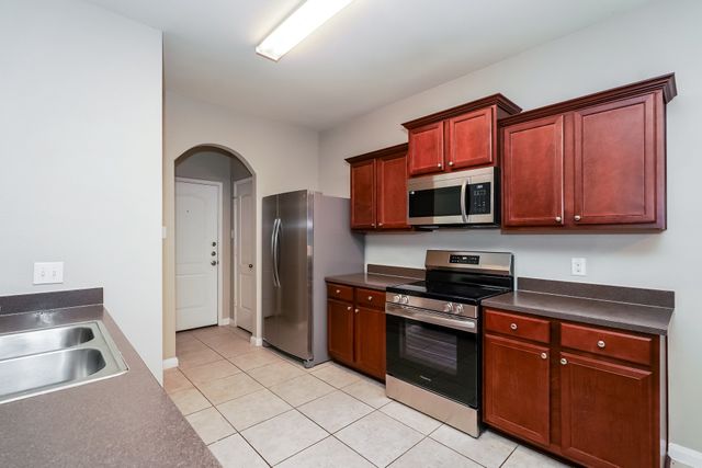 4717 Cedar Springs Drive, Fort Worth, TX 76179