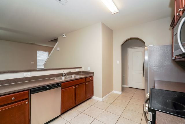 4717 Cedar Springs Drive, Fort Worth, TX 76179