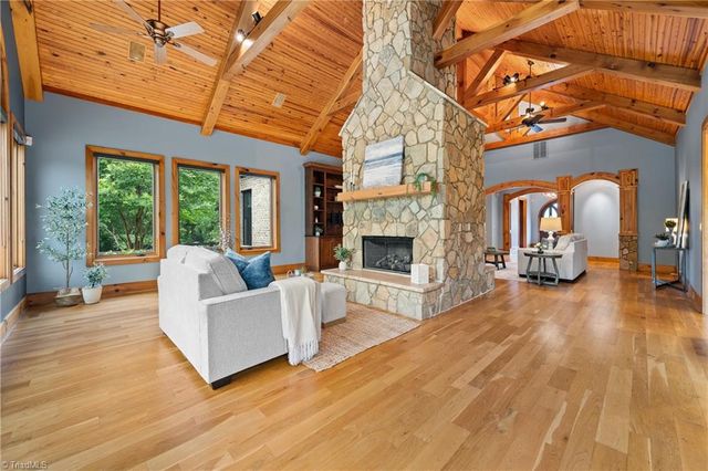 7313 Autumn Lake Drive, Summerfield, NC 27358