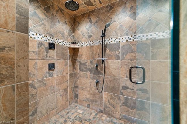 7313 Autumn Lake Drive, Summerfield, NC 27358