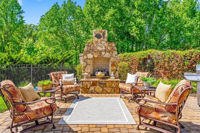 7313 Autumn Lake Drive, Summerfield, NC 27358