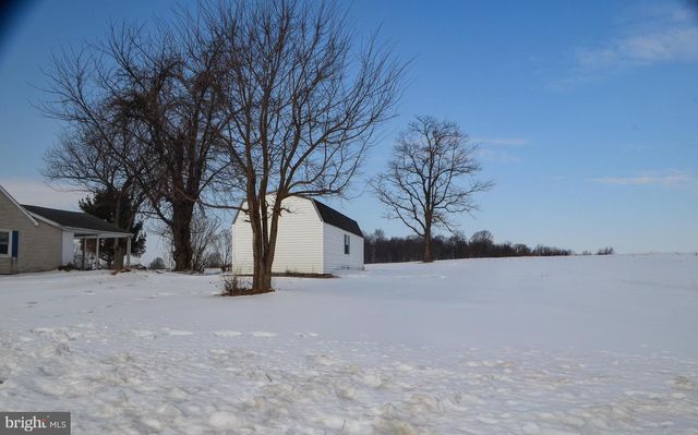 275 MANOR RD, Red Lion, PA 17356