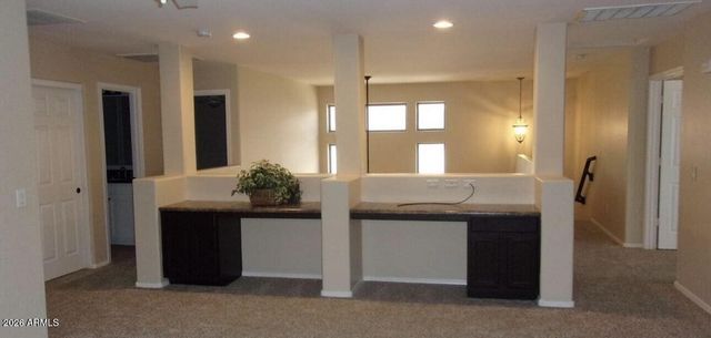 1659 E MAGNUM Road, San Tan Valley, AZ 85140