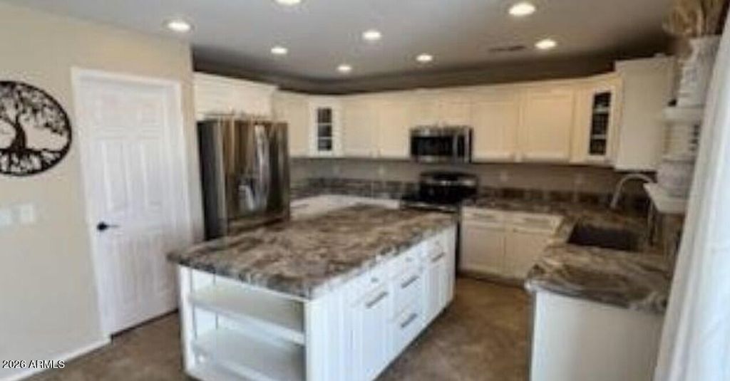 1659 E MAGNUM Road, San Tan Valley, AZ 85140 — photo 3