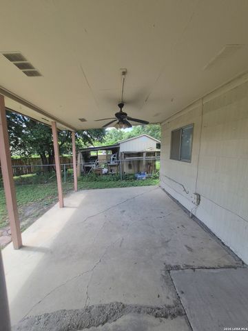 2406 ROSEVILLE ST, San Antonio, TX 78219