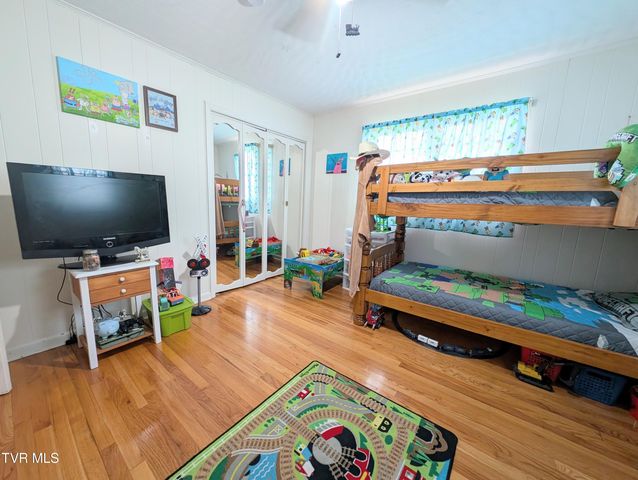 246 The New Road, Clintwood, VA 24228