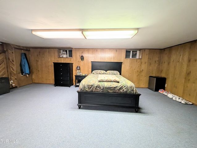 246 The New Road, Clintwood, VA 24228