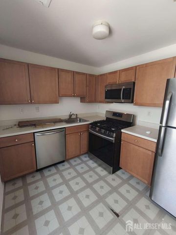 468 Great Beds Court, Perth Amboy, NJ 08861