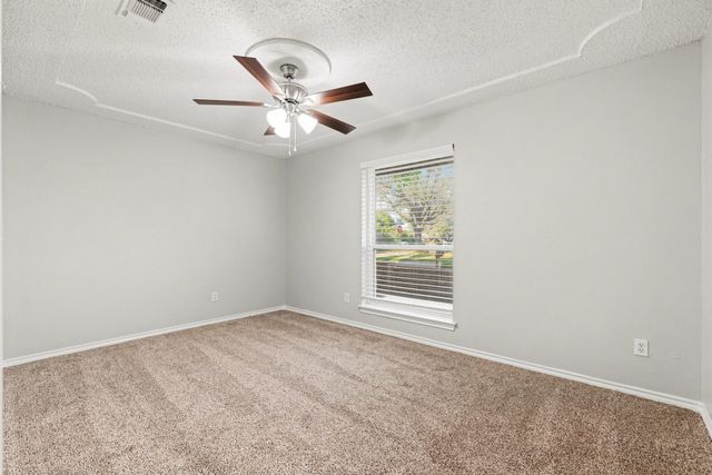 4900 Ridgeline Drive, Arlington, TX 76017